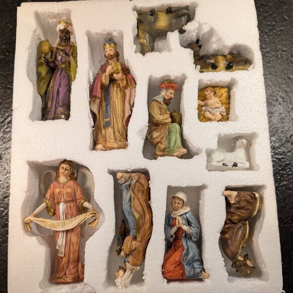 THE PROMISE OF CHRISTMAS ROBERT STANLEY Nativity Scene 11 piece from 2011 - Picture 4 of 14